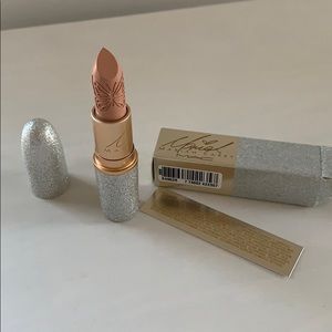 Mac mariah carey bit of bubbly lipstick